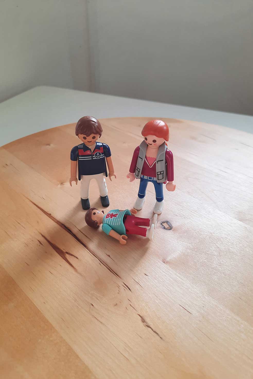 Spielfiguren einer Familienaufstellung